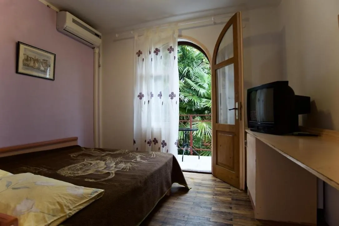 Apartments And Rooms With Parking Space Lovran, Opatija - 10403 Gasthof Lovran