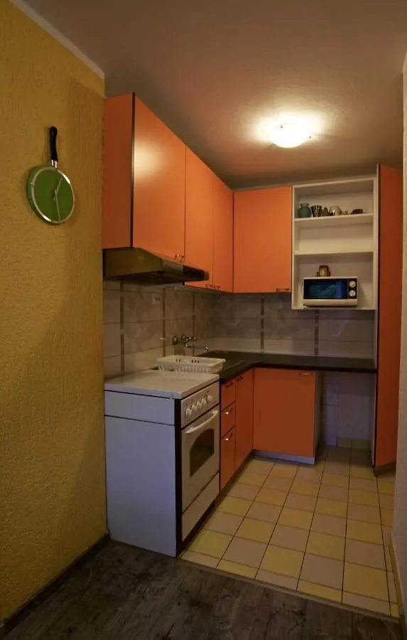 Gasthof Apartments And Rooms With Parking Space Lovran, Opatija - 10403