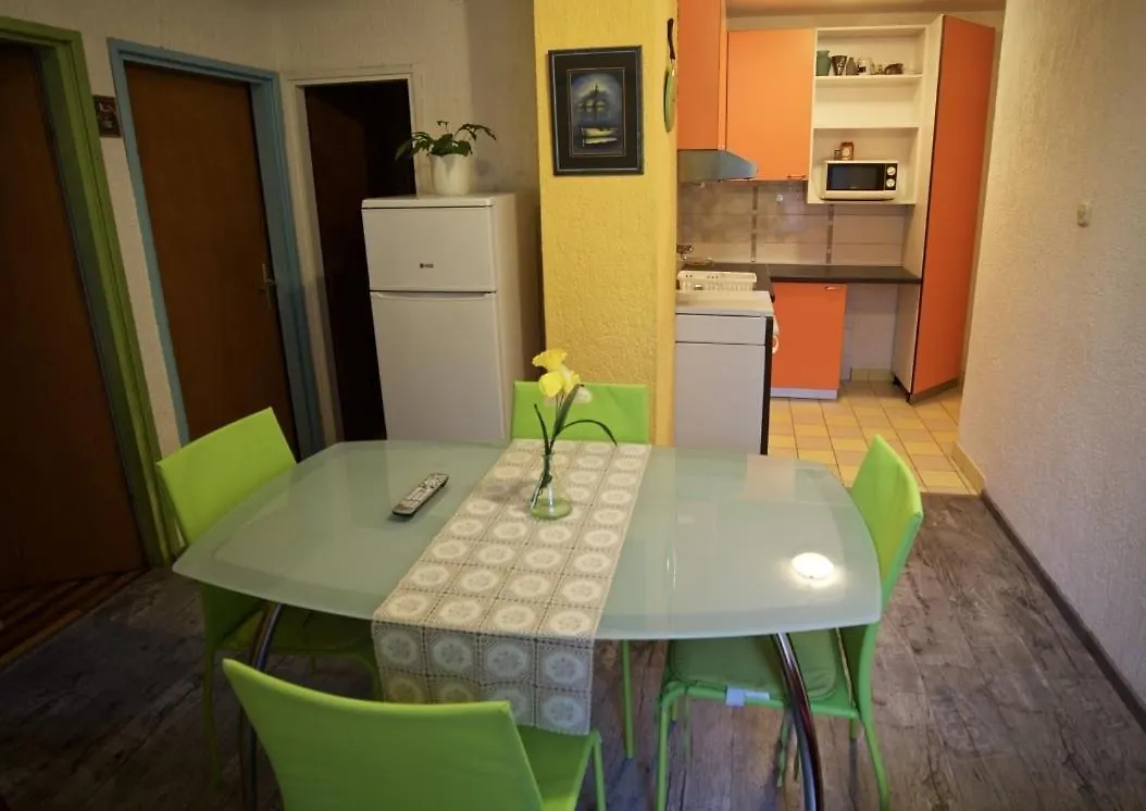 Apartments And Rooms With Parking Space Lovran, Opatija - 10403 Lovran
